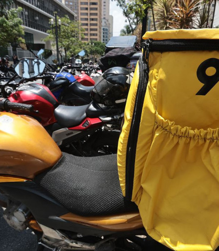 App 99 desenvolve tecnologia para monitorar motociclistas parceiros