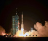 China envia astronauta para missão espacial de um ano 