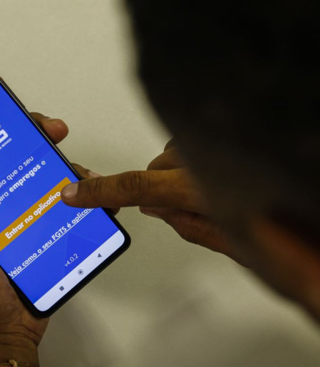 Desenrola Brasil: uso do FGTS para pagar dívidas começa nesta segunda 