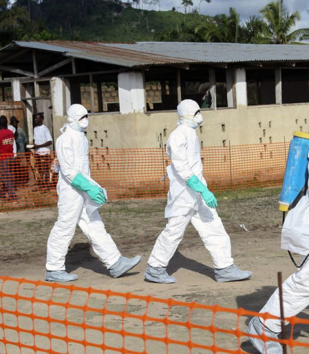 Cruz Vermelha lamenta mortes de voluntários no Congo devido ao Ebola