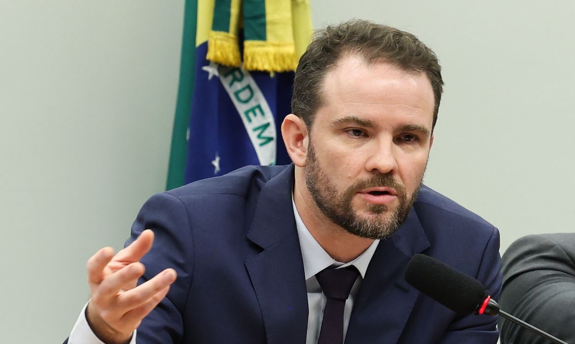 Durigan diz que União negocia acordo para permitir empréstimo ao BRB