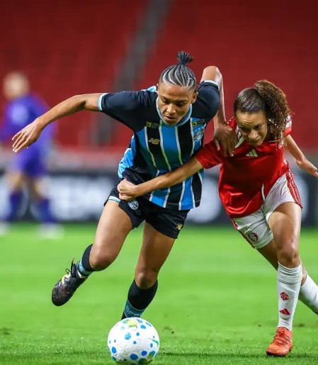 Nos pênaltis, Inter elimina Grêmio e segue na Copa do Brasil Feminina