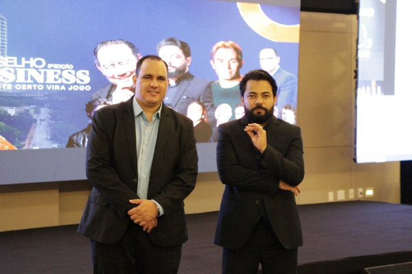 Marcus Pontes e Fernando Sousa Brasil - Divulgação