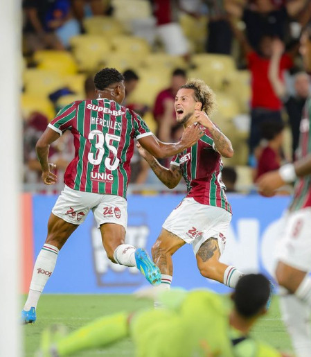  Fluminense avança e Flamengo garante melhor campanha da Libertadores