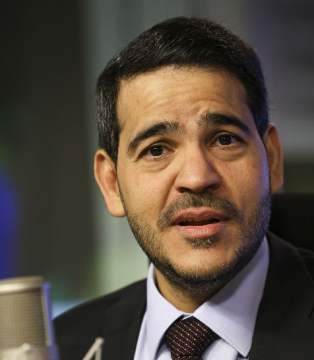 Lula diz que vai indicar novamente Messias ao STF
