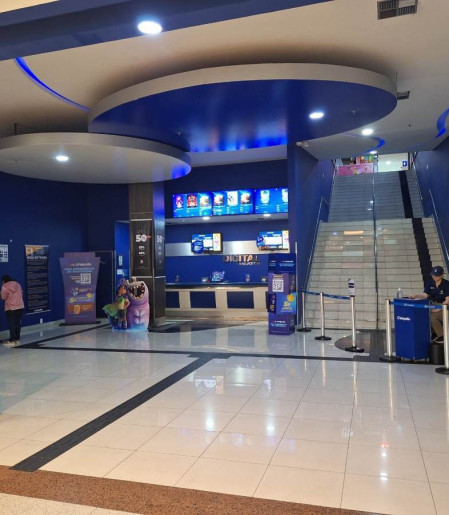 Sessão inclusiva acontece no cinema do ShoppingSantaÚrsula