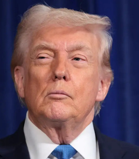 Sem artistas, Trump cogita comício em evento da independência dos EUA