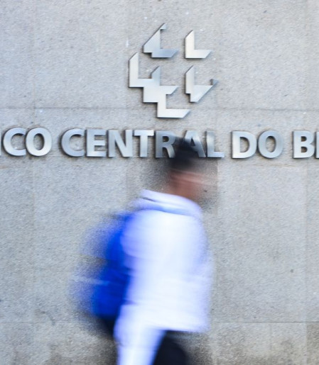 Mercado financeiro eleva previsão da inflação para 5,09% este ano