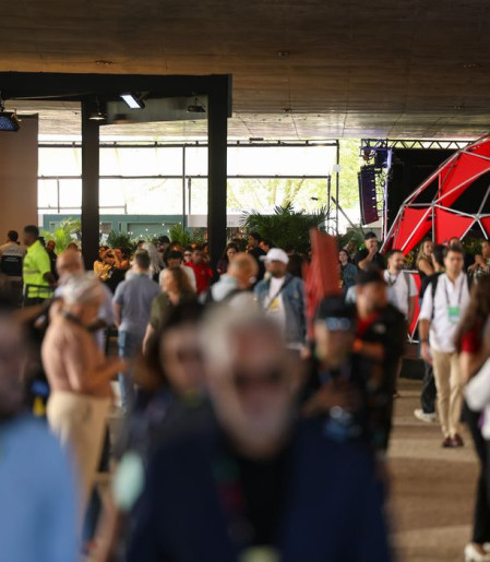 Indústria criativa leva 55 mil participantes ao Rio2C 2026
