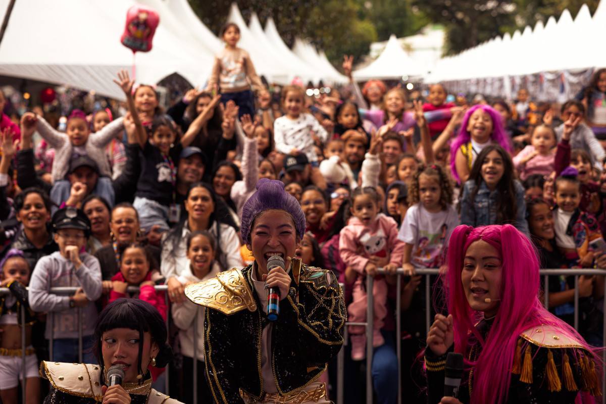 Apresentação baseada no filme 'Guerreiras do K-Pop' é uma das atrações do festival