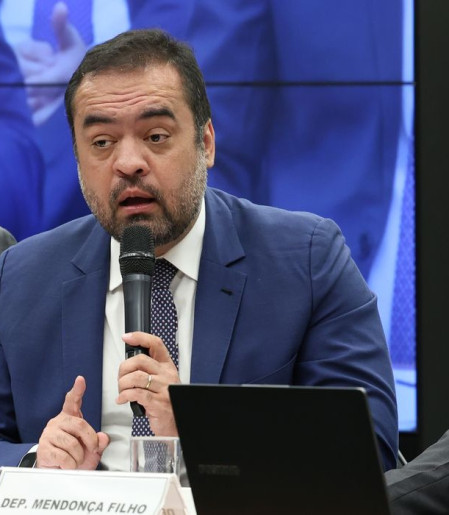 TSE mantém condenação de Claudio Castro à inelegibilidade  