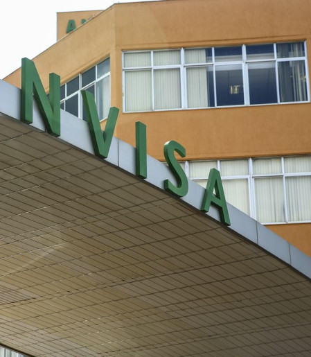 Anvisa determina recolhimento de lote da água mineral Crystal sem gás