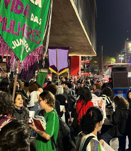 Ato em SP pede manutenção de norma sobre aborto em casos de estupro