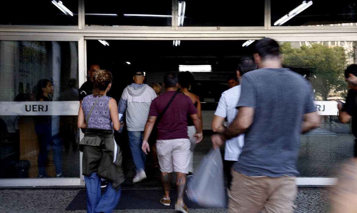 MEC libera consulta a vagas no ensino superior pelo Sisu+