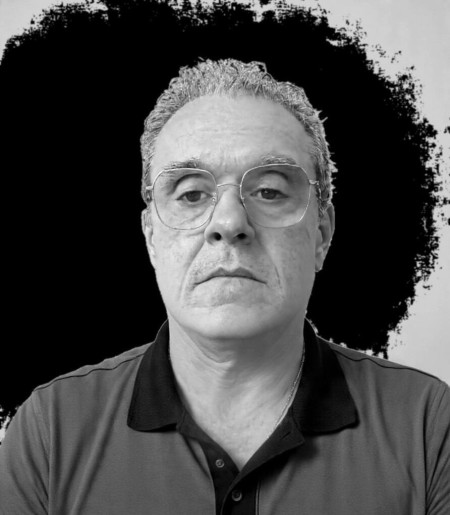 Ângelo Lopes, editor da coluna 