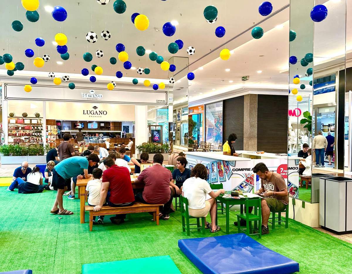 RibeirãoShopping conta com estande oficial dedicado ao álbum 