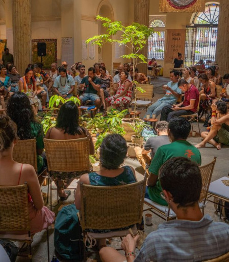 Mostra em SP celebra arte e modo de aprender indígenas