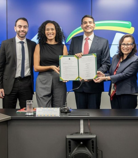 AGU garante posse de servidora exonerada do Itamaraty por banca racial