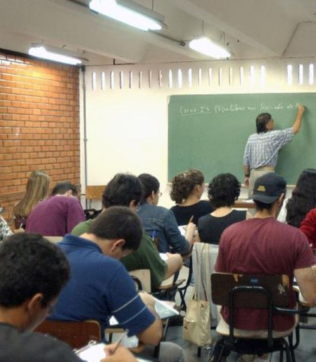 Fies do 2º semestre: prazo de adesão de instituições termina hoje