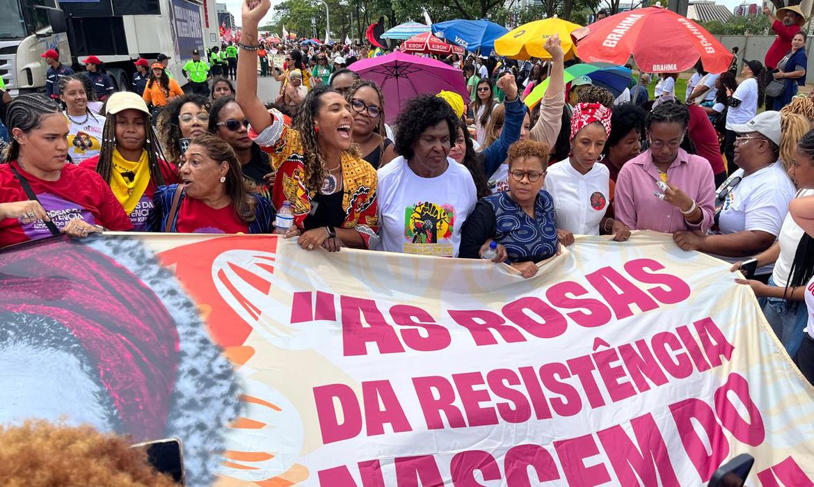Candidaturas femininas crescem, mas número de eleitas continua baixo