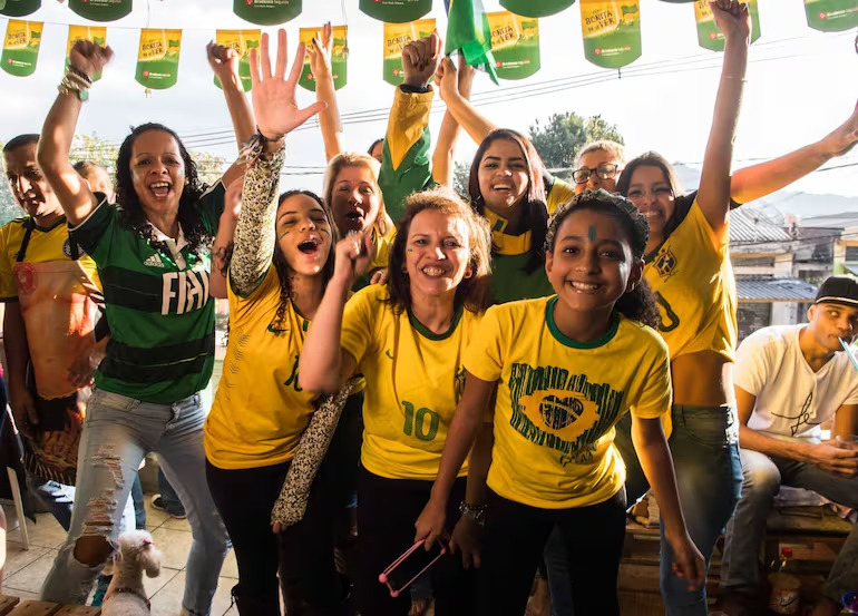Torcida brasileira acompanha jogo da Copa do Mundo de 2026