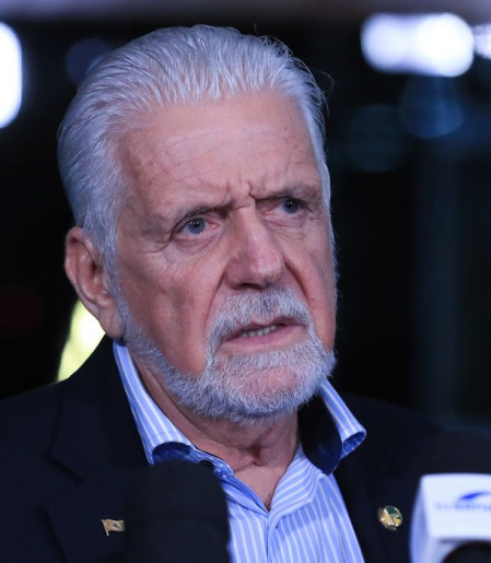 Apuração da PF acusa Jaques Wagner de receber vantagens; senador nega