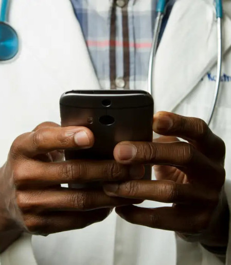 Enamed será requisito para exercício da medicina no Brasil