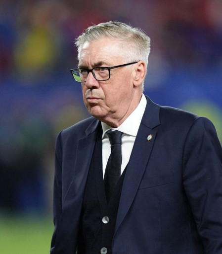 Ancelotti vê melhora do Brasil e espera ter Neymar contra a Escócia