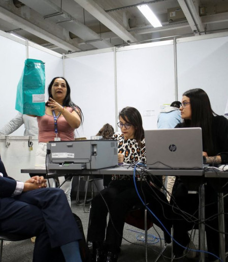 Presidente Petro denuncia fraude contra o voto na eleição da Colômbia