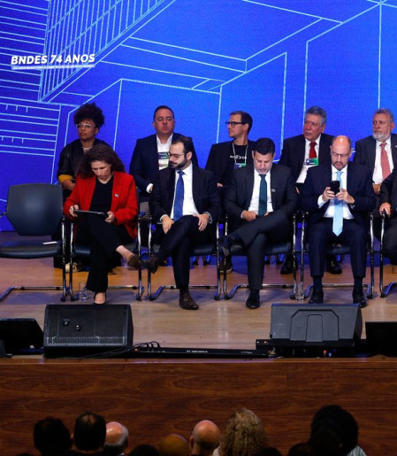 Programa de incentivo à indústria receberá mais R$ 140 bilhões em 2026