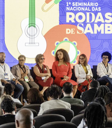 Sambistas debatem políticas públicas para trabalhadoras na cultura