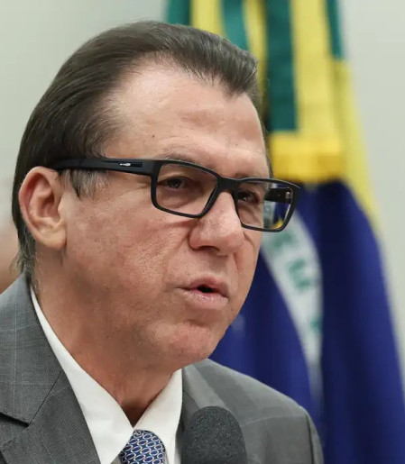 Marinho pede solução do Supremo contra uso irregular do MEI