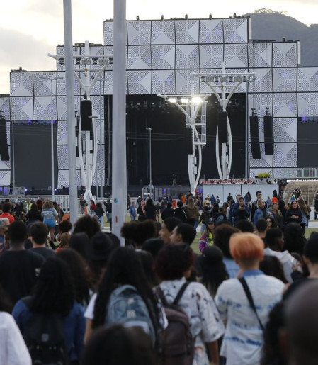 Pacto quer garantir trabalho decente em grandes eventos no Brasil