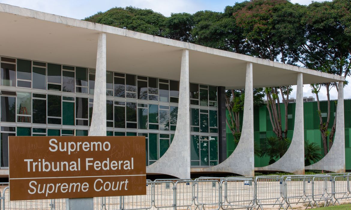 STF tem 4 votos para liberar pagamento de penduricalhos retroativos