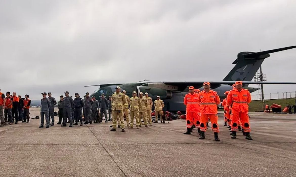 Missão humanitária brasileira chega à Venezuela esta noite