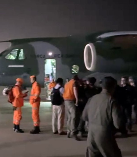 Brasil envia terceiro avião com ajuda humanitária à Venezuela