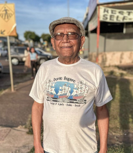 Torcedor da seleção há 20 Copas, Seu Simão, 91 anos, aposta no hexa