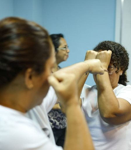 Senado aprova venda de spray de pimenta para defesa de mulheres