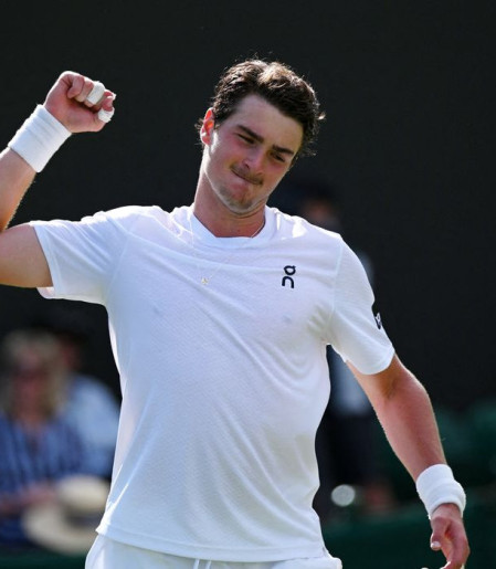 João Fonseca crava segunda vitória no Torneio de Wimbledon, em Londres