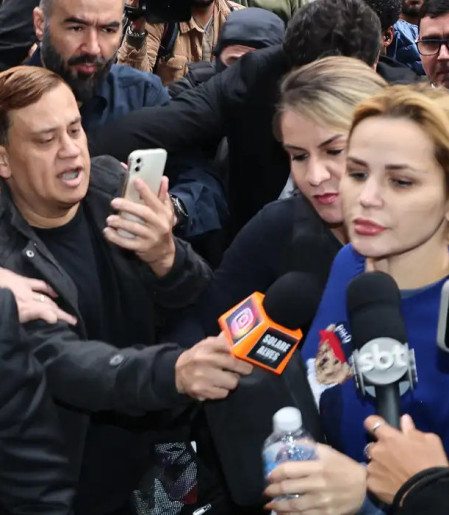 STJ mantém prisão da influenciadora Deolane Bezerra 