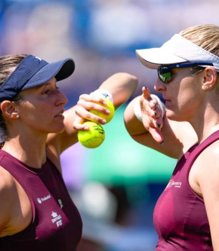 Luisa Stefani estreia bem em Wimbledon, mas João Fonseca dá adeus
