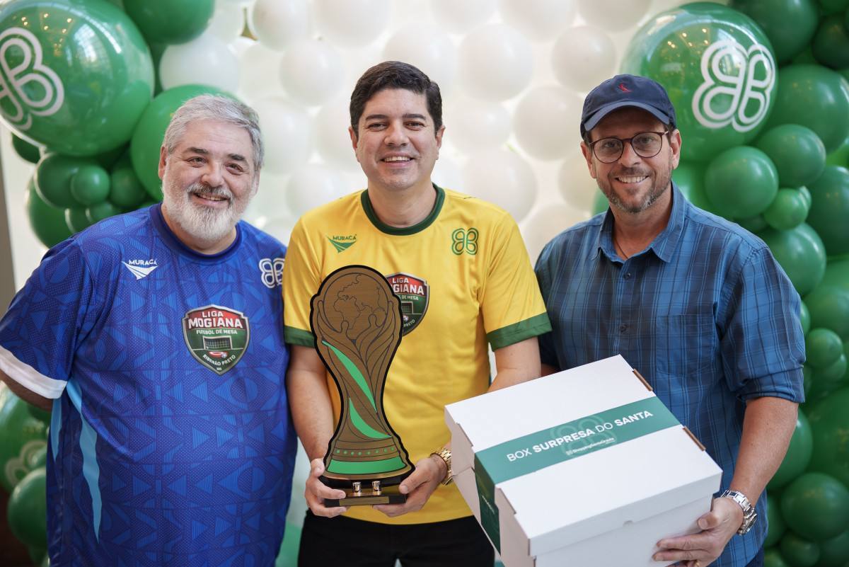 Ricardo Sacco, Matheus Ambrosio e Cleiton Marinsech
