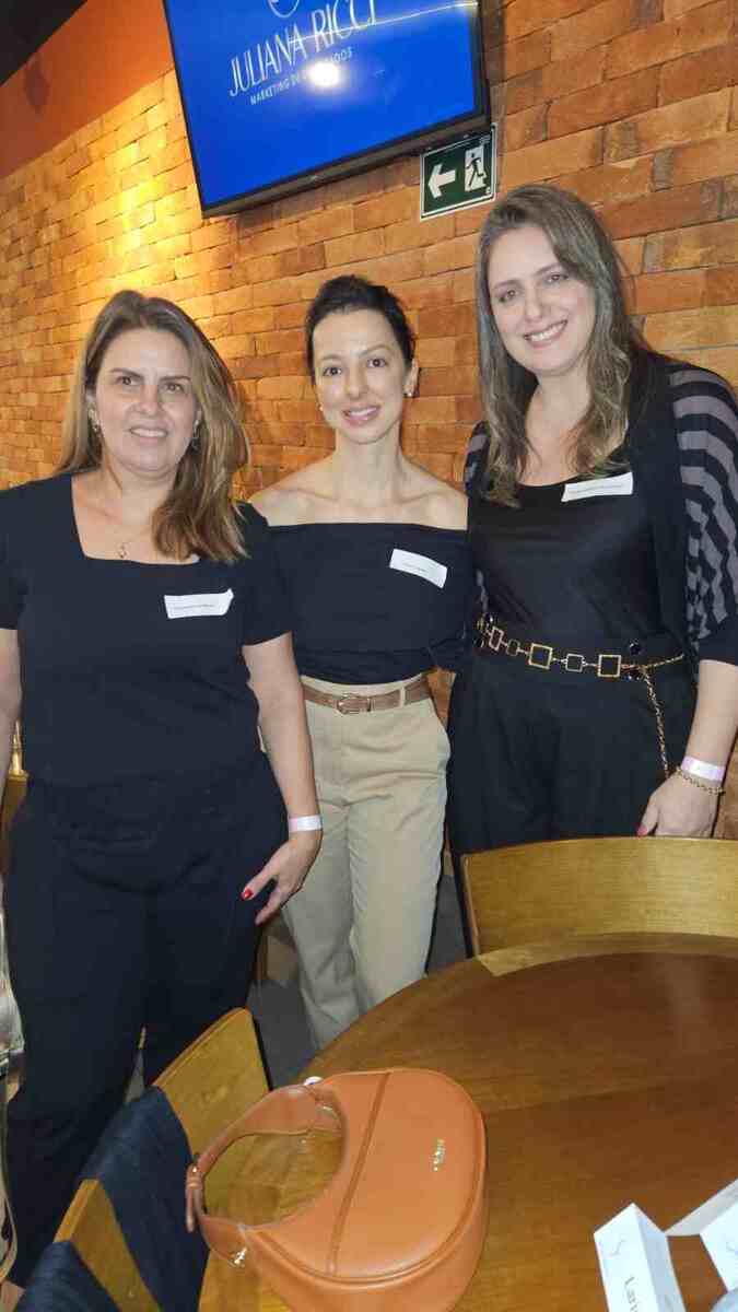 Carolina Ferrari Mattar, Vívian Cognetti e Angela Campos