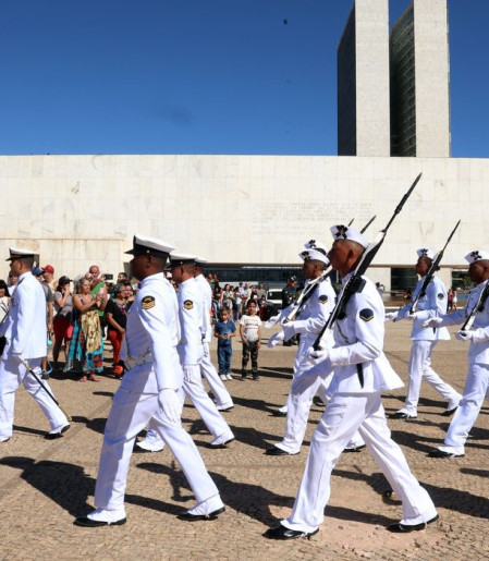 Inscrição em concurso para cabo da Marinha termina neste domingo