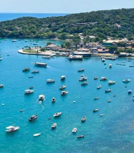 MPRJ mira cobrança ilegal para autorizar festas em barcos em Búzios