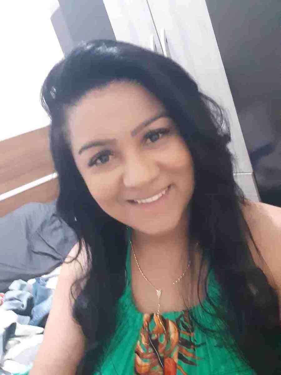 Priscila Danielle Caetano Moura, mãe da menor chamada de macaca por professora