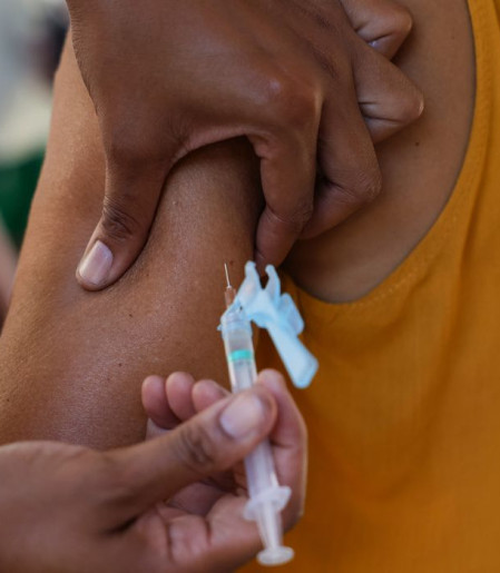 Com 13 casos de sarampo, São Paulo alerta para reforço na vacinação