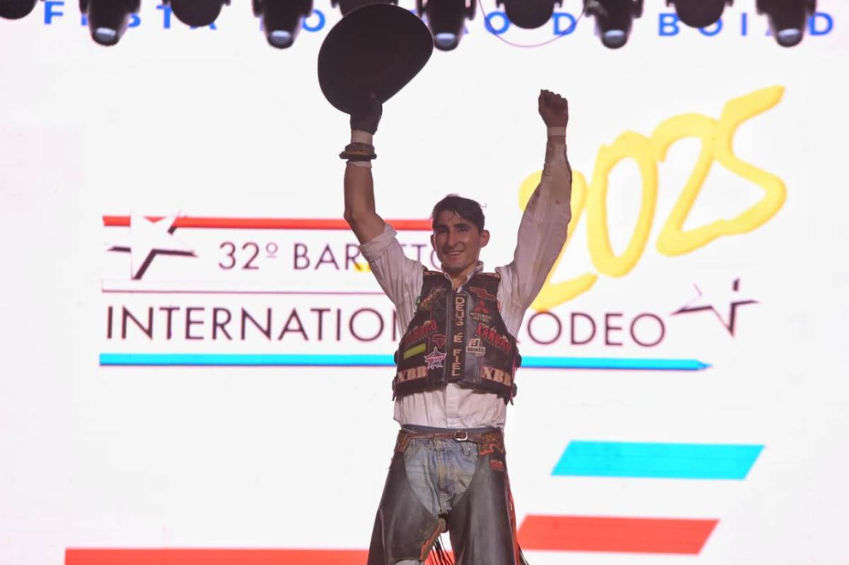 Vitor Manoel Dias, de Sales (SP), foi o campeão do Barretos International Rodeo em 2025