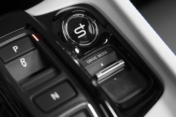 Sistema Honda S  Shift simula a mudança de marchas na condução - Divulgação