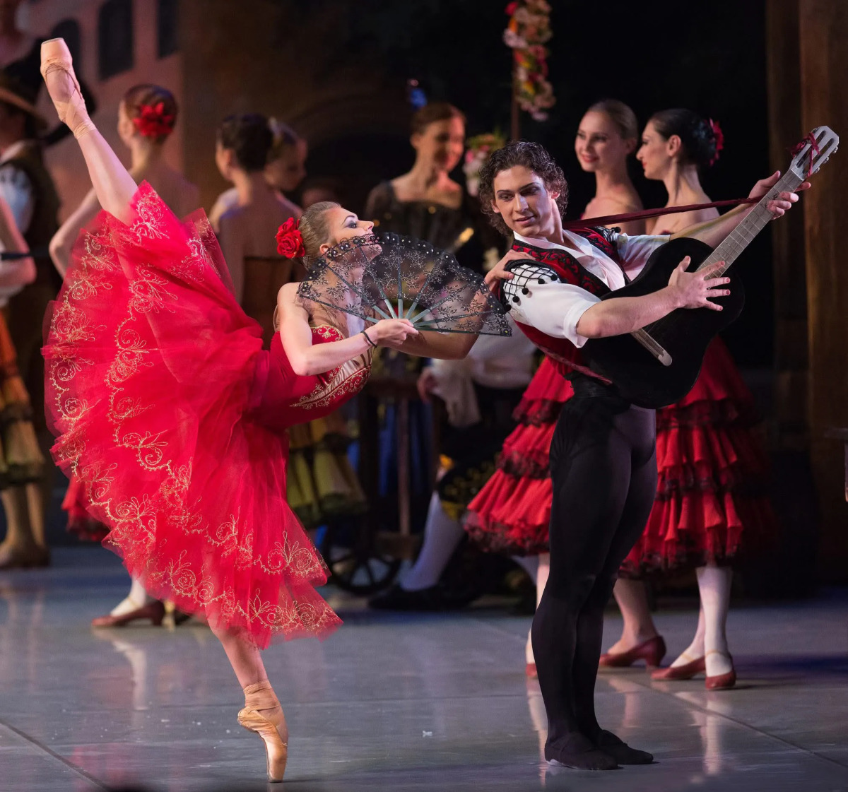 Oksana Bondareva lidera o elenco de oito solistas europeus que se apresentam no Theatro Pedro II